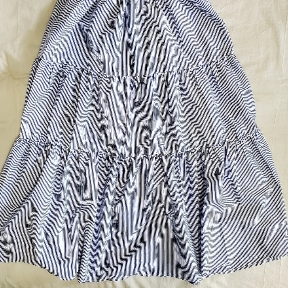 Women's Vine & Love Blue White Striped Maxi Dress Tie Straps Size Medium - Picture 6 of 6
